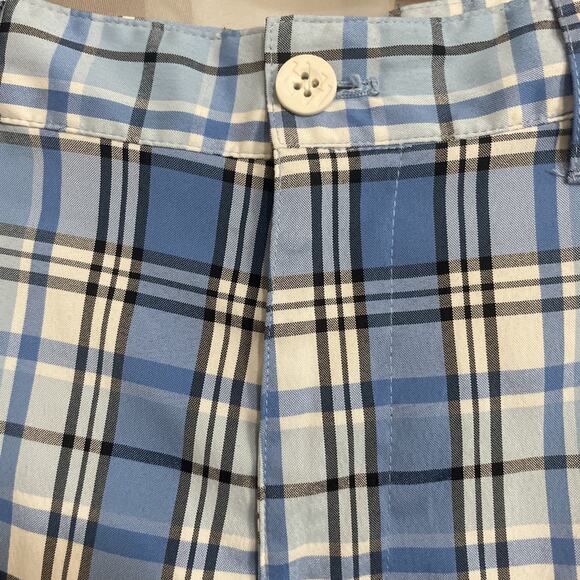 Izod Blue Plaid Men's Athletic Shorts - Picture 2 of 6